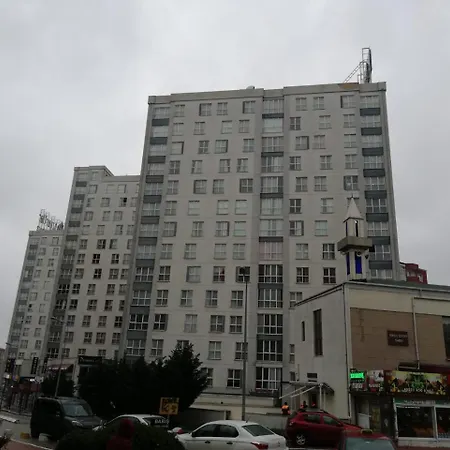 C1 Aparthotel *